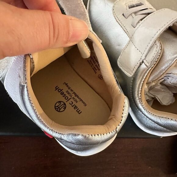 Marc Joseph New York leather upper and lining comfy sneaker size 10,5 - Picture 9 of 10